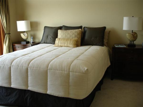 Master Bedroom Suite Over Looking the Channel