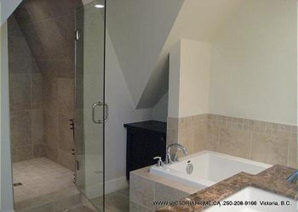 Bath Tub View