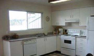 Shawnigan Lake, British Columbia, Vacation Rental Condo