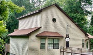 Pigeon Forge, Tennessee, Vacation Rental Cabin