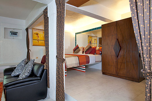 Kalim Bay Beachfront Vacation Rentals