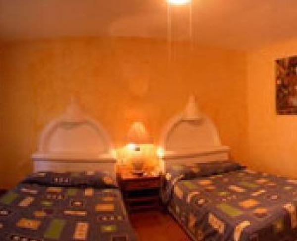 Twin Bedroom