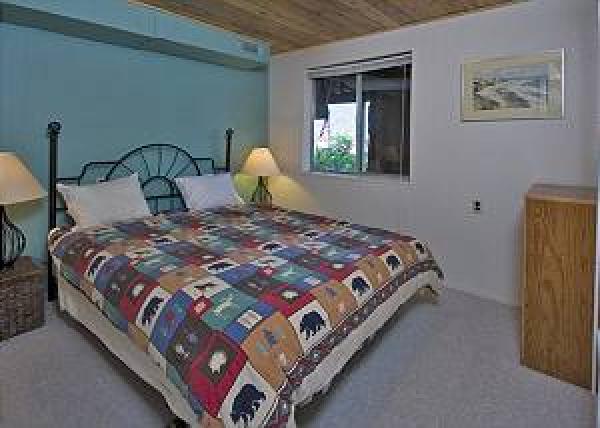 Donner Lake, California, Vacation Rental Cabin