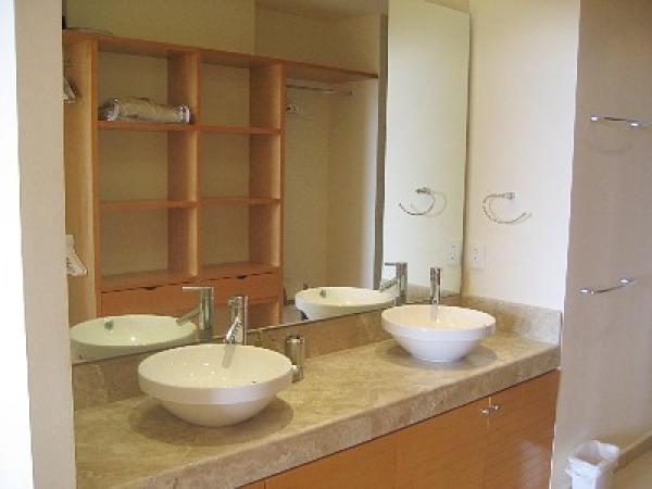 Master Bath With Full Shower