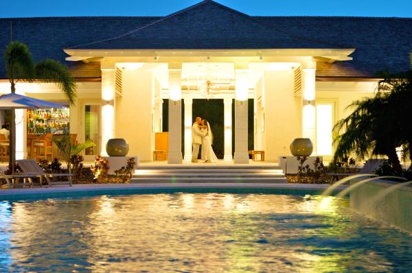 Providenciales, Caicos Islands, Vacation Rental Condo