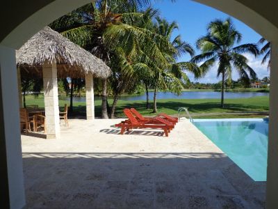 Terrace for sunbathing by the pool