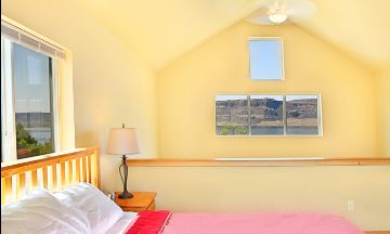 Electric City, Washington, Vacation Rental Condo