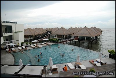 pool out to sea