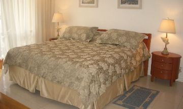 San Juan, San Juan, Vacation Rental Condo