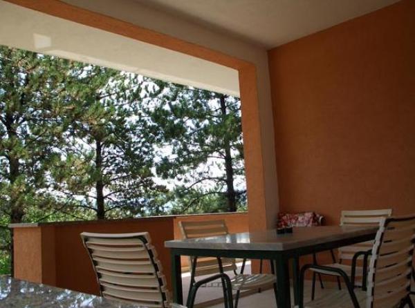 Outside Sitting Area
