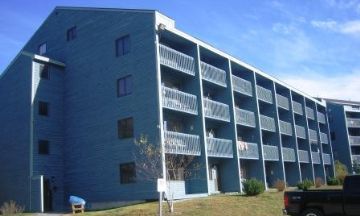 Newry, Maine, Vacation Rental Condo