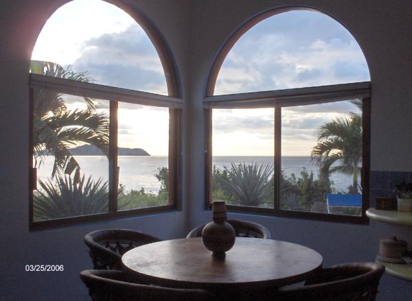 Azul dining table with view