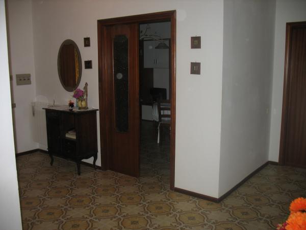 Entrance to Living Room