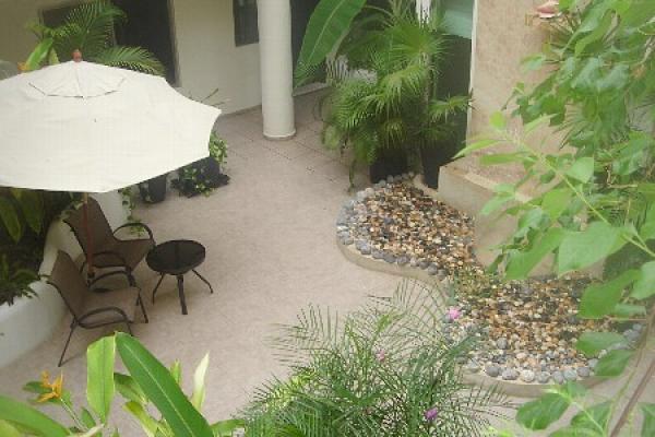 Tropical Main Floor Area