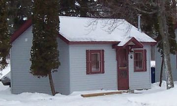 Cadillac, Michigan, Vacation Rental Cabin