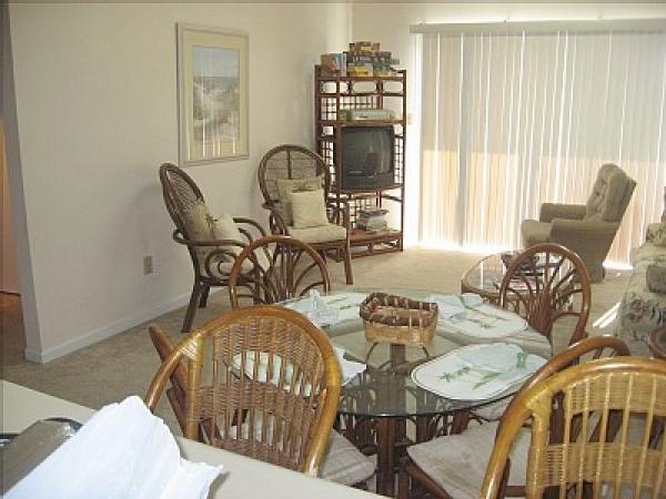 Dining & Living Area