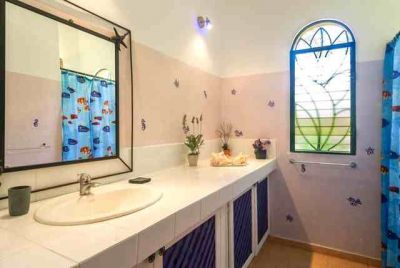 Casa Inca kids bathroom