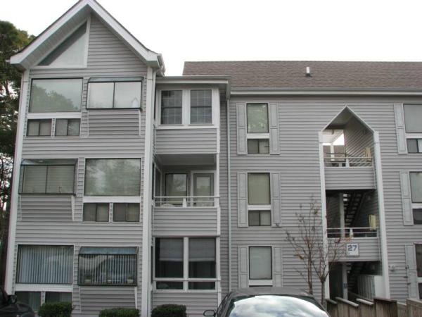 Top (Left) Unit with All-Season Sun Porch