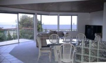 Omaha Beach, Aukland, Vacation Rental House