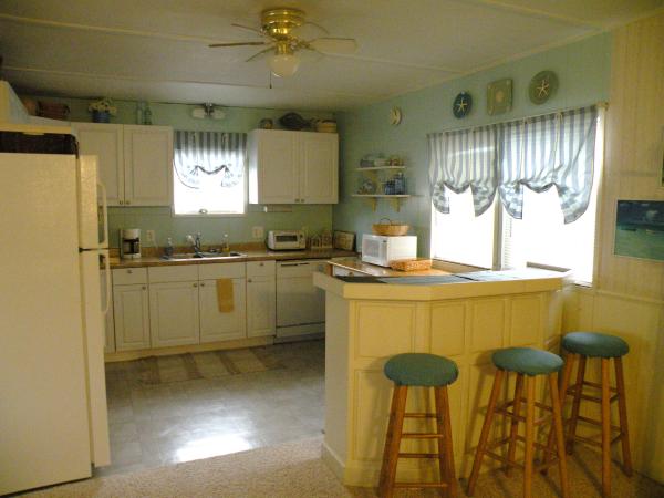 Large Newly Renovated Kitchen