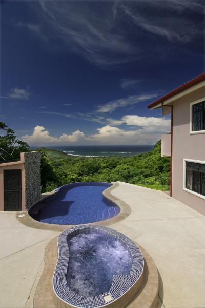 Pool and Jacuzzi