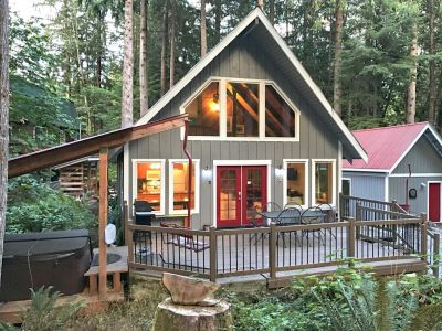 Glacier, Washington, Vacation Rental Cabin