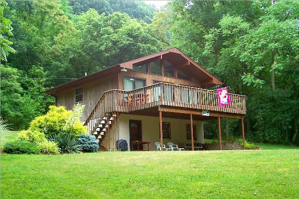 River Nest Cabin