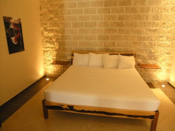 Room Hunahpu