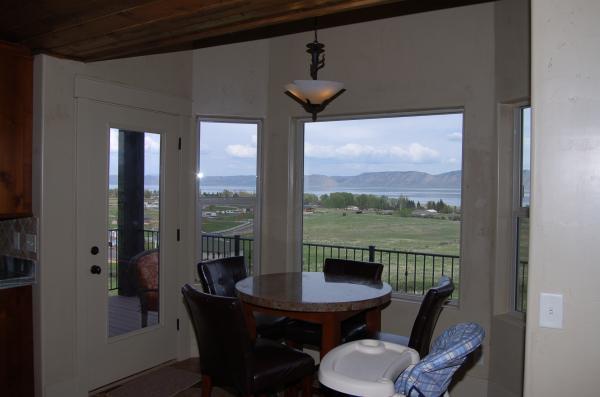 Breakfast Nook overlooking Lake