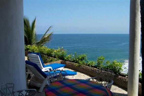 Courtyards Porche View