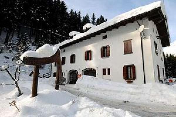 External View in Winter