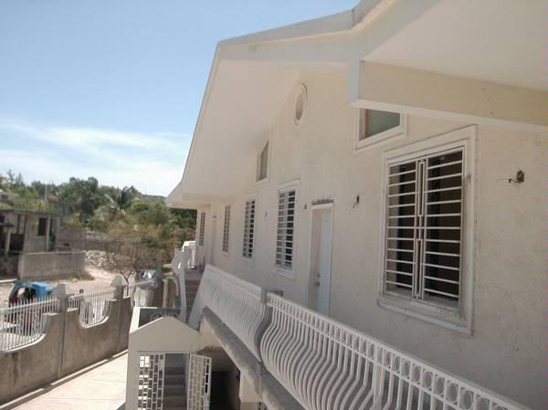 Port-Au-Prince, Ouest, Vacation Rental Apartment