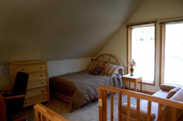 Loft Bedroom 4