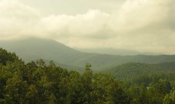 Gatlinburg, Tennessee, Vacation Rental Cabin