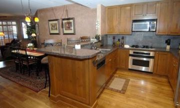 Avon, Colorado, Vacation Rental Condo