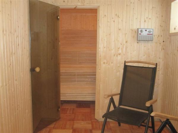 Vilrummet Outside the Sauna