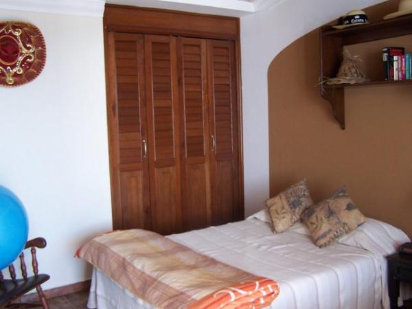 2nd Bedroom-currently two full size beds