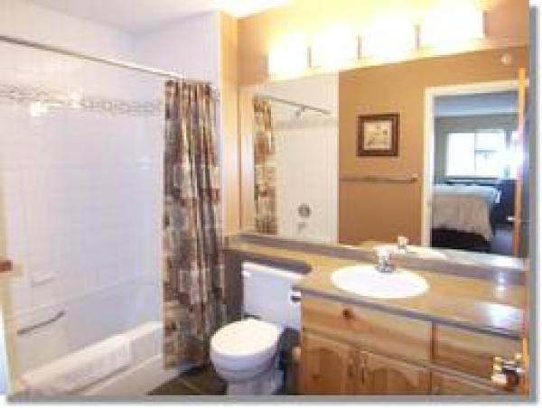 Ensuite Bath to Master Bedroom