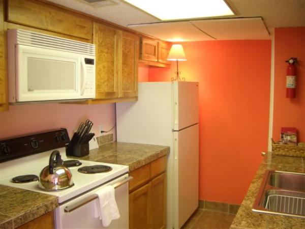 Fully equipped Kitchen with pantry closet