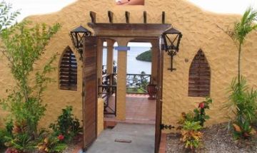 L’Anse aux Epines, St. George, Vacation Rental House