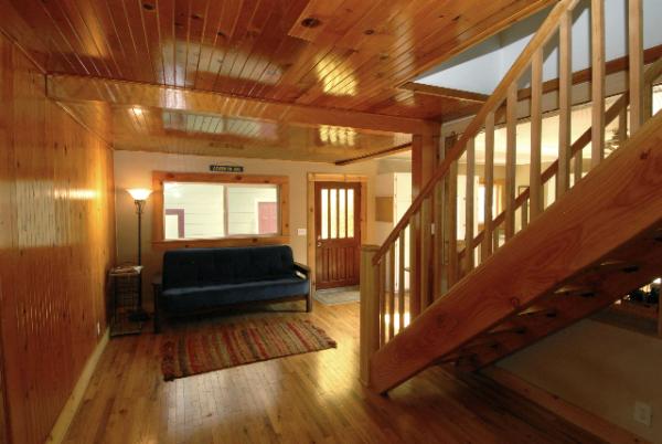 Bonus Room w/ Double Futon, Connected Bath