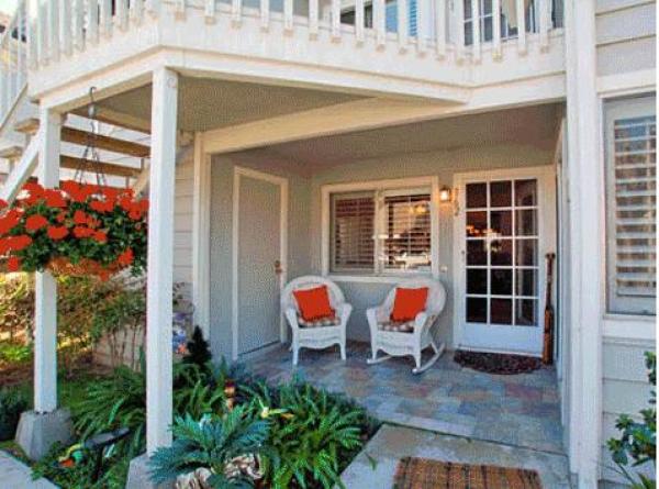 Outside Sitting Area