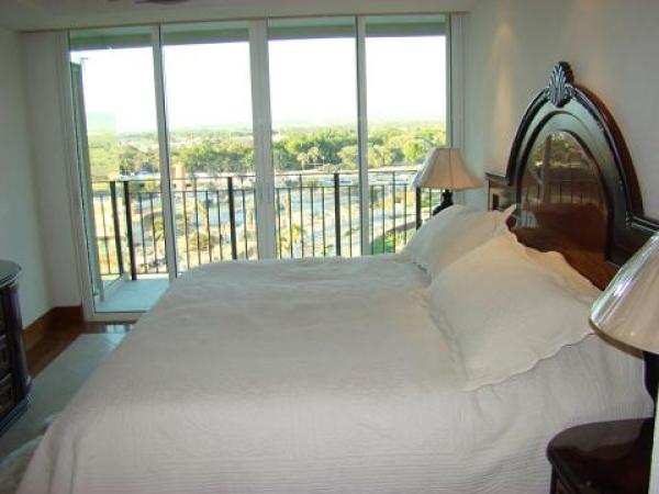 Grand Venetian Hevenly Bedroom one
