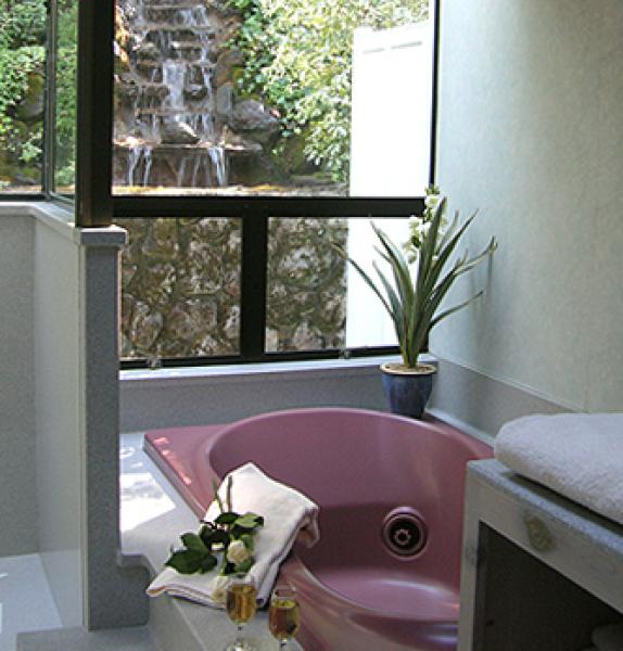 Evergreen's Bathroom