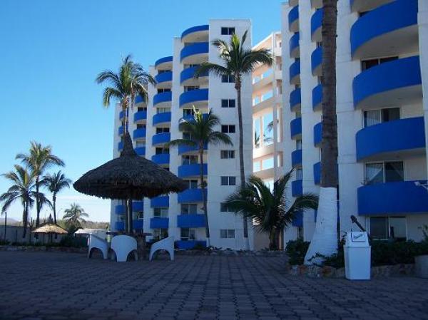  View of North Patio from beachside