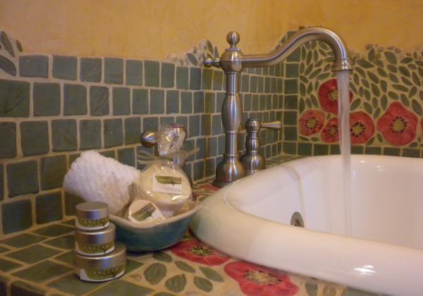 100% Natural Skin Care Amenities 