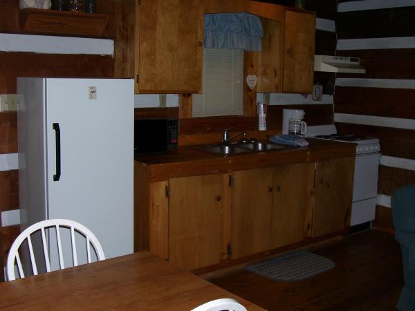 Kitchen/Dining Area
