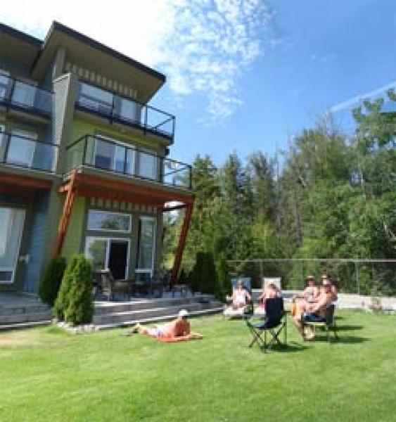 Shuswap Lake, British Columbia, Vacation Rental Townhouse