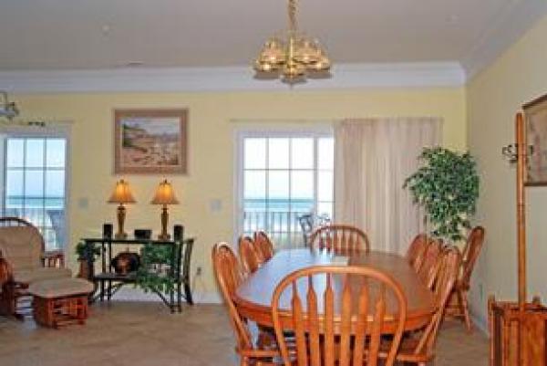 Kitchen With Breakfast Bar