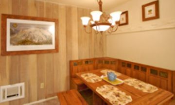 Mammoth Lakes, California, Vacation Rental Condo